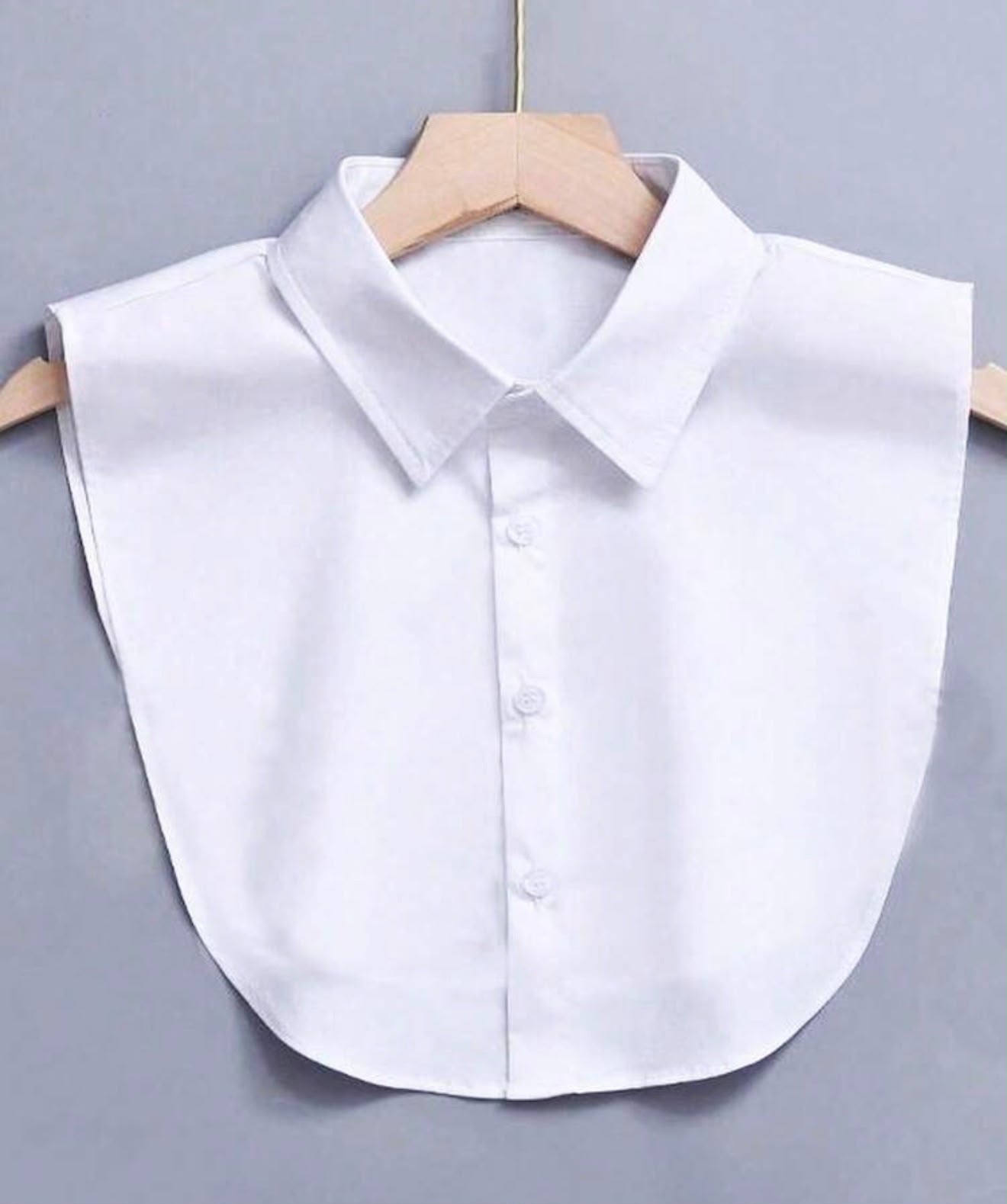 Cuello de camisa desmontable