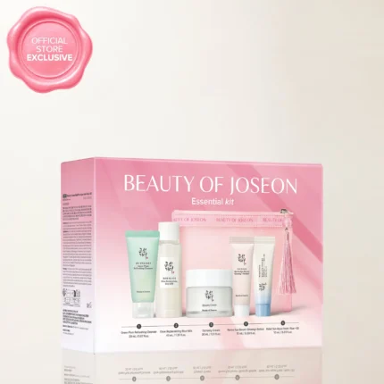 Essential Kit Travel Skincare Set